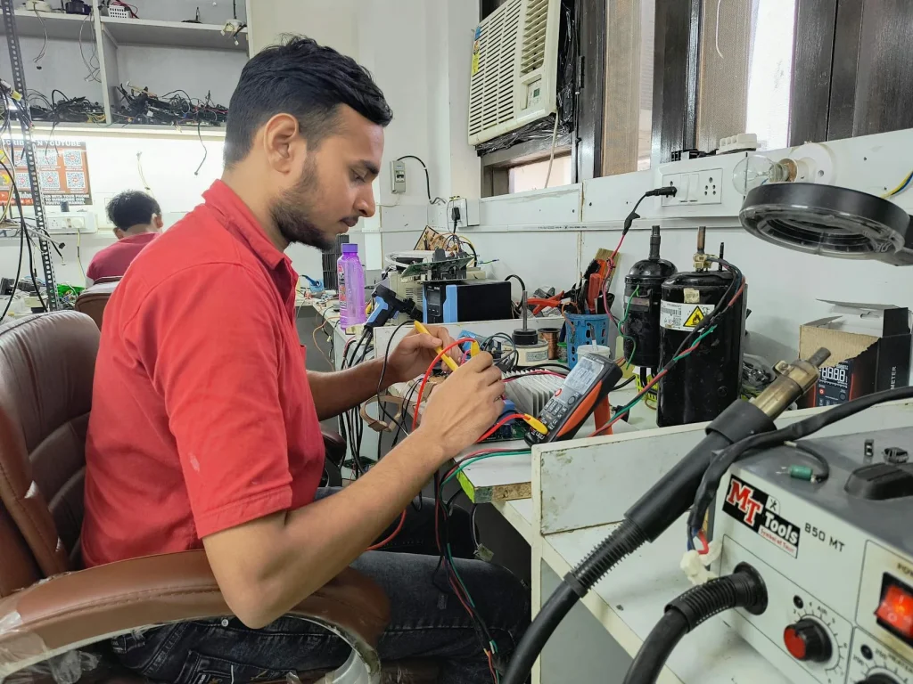 service cctv terdekat oleh teknisi profesional di kantor