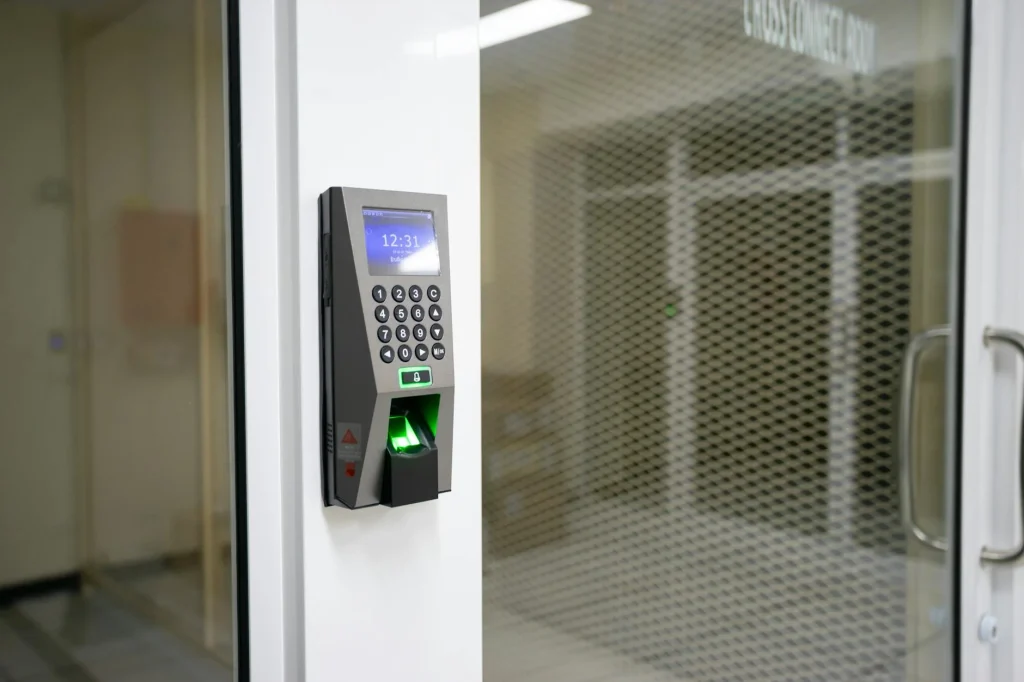 role based access control pada sistem keamanan perusahaan