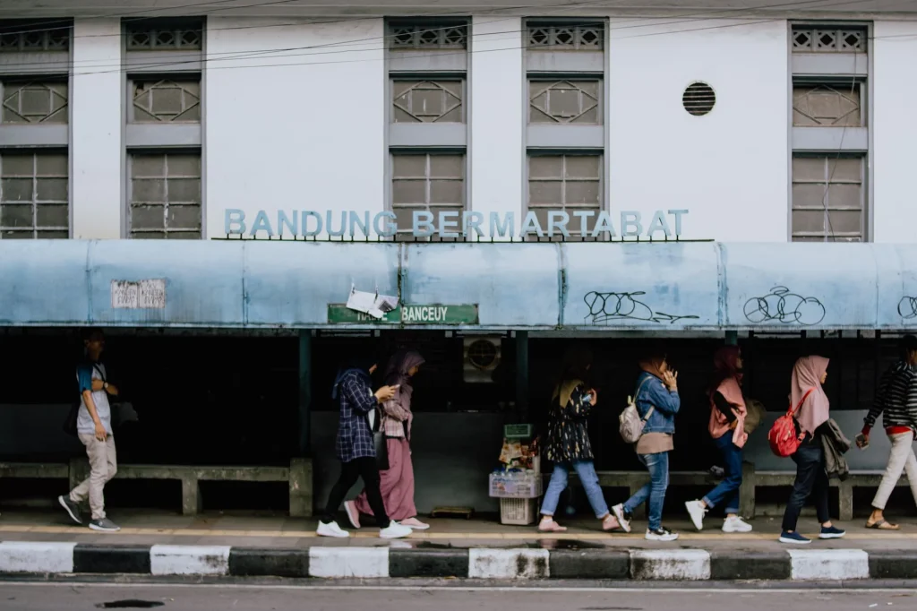 interactive flat panel bandung untuk meeting dan presentasi