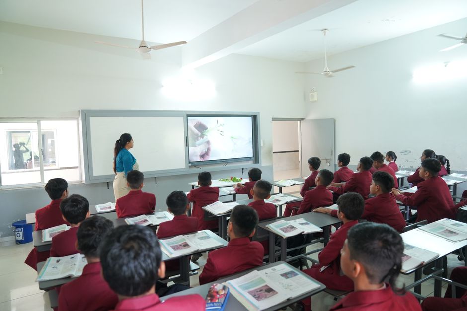 Jual Interactive Flat Panel Pamekasan
