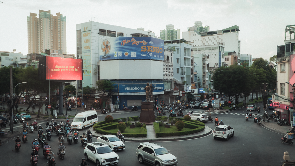 Jual videotron Bukittinggi