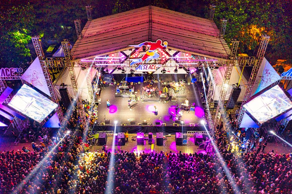 videotron outdoor panggung