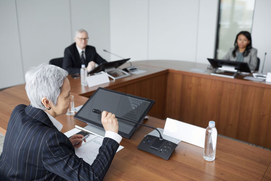 Interactive Flat Panel untuk Corporate
